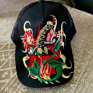 Random Unbranded Colorful Snapback Cap Never Worn